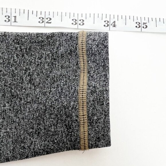 Athleta Salutation Stash Pocket 7/8 Tight in Powervita. Grey Pebble Beach - Picture 10 of 12